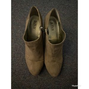 A.n.a Ankle Booties